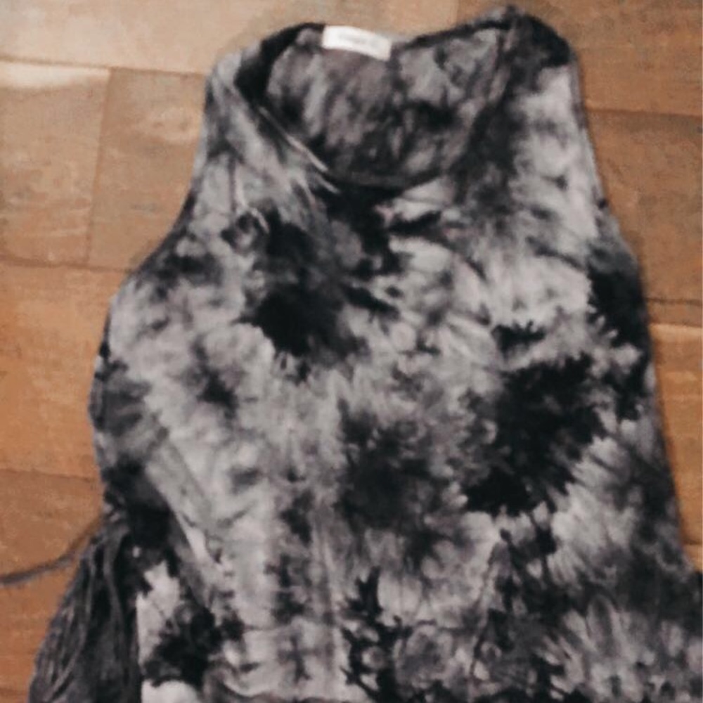 Black and grey tie die tank with fringe